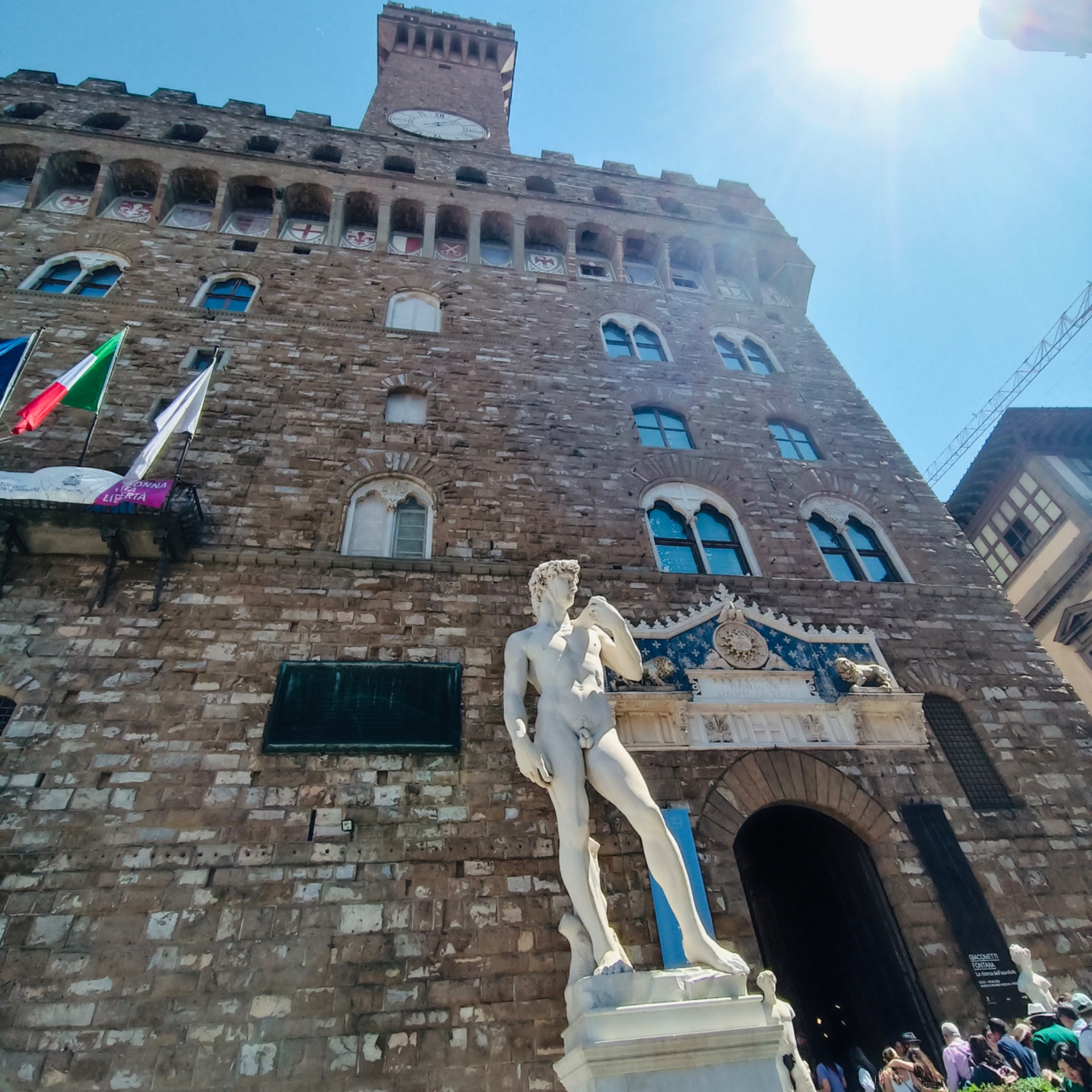 Starý palác Palazzo Vecchio a socha Michelangela