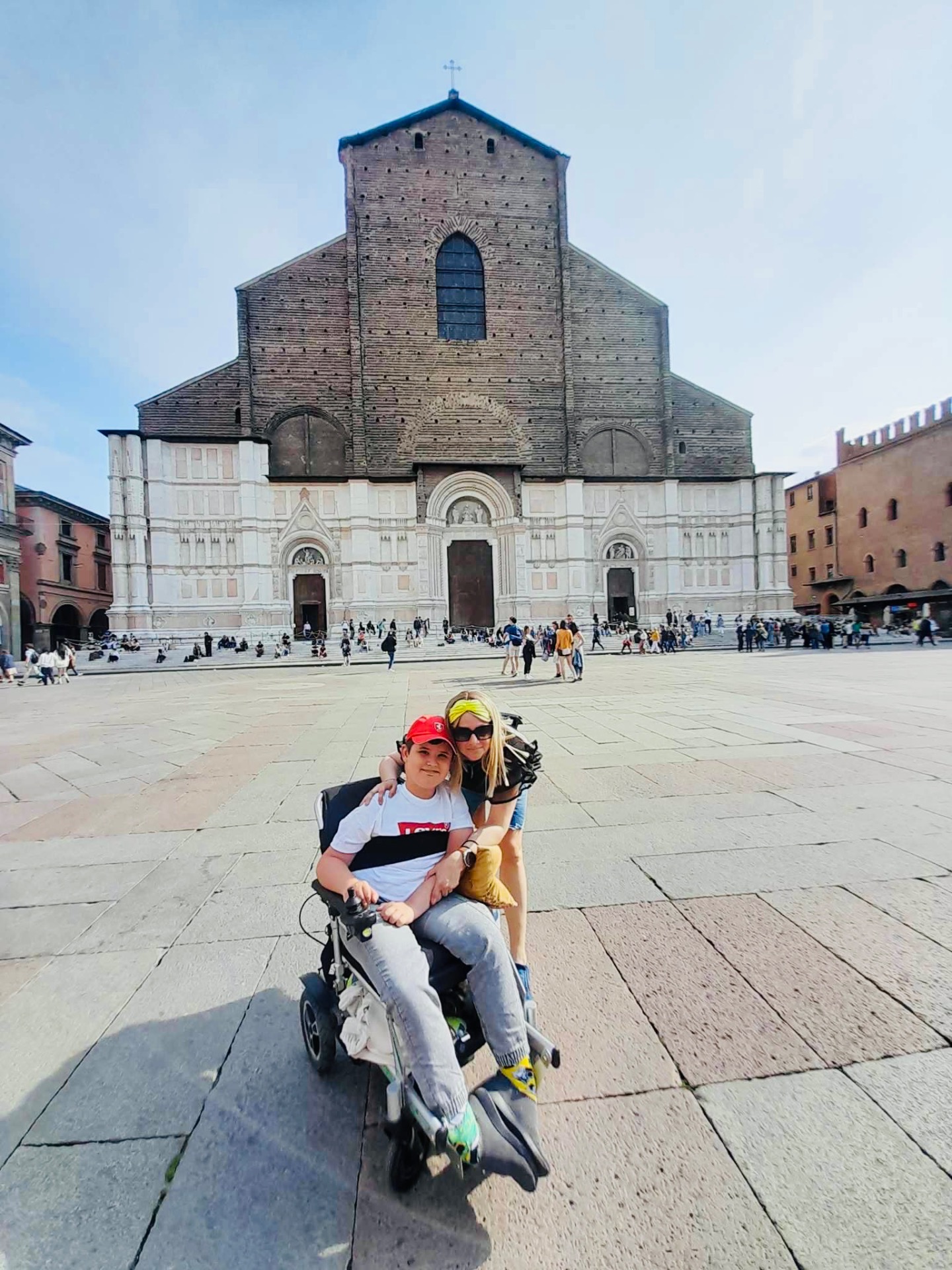 Námestie Piazza Maggiore v Bologni